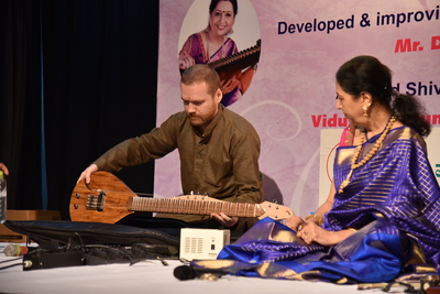 Assembling the veena